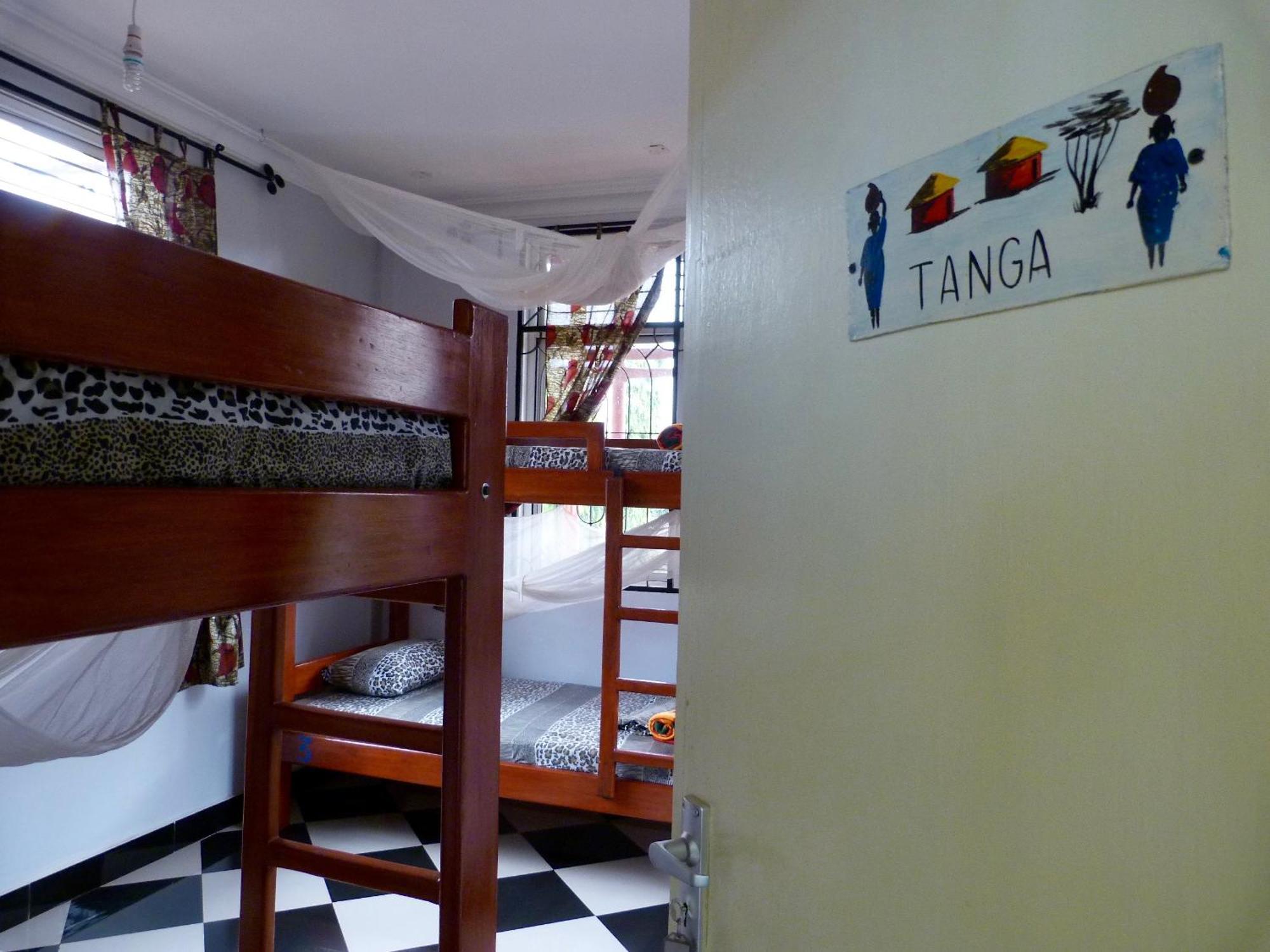 Rafiki Backpackers & Guesthouse Moshi Room photo